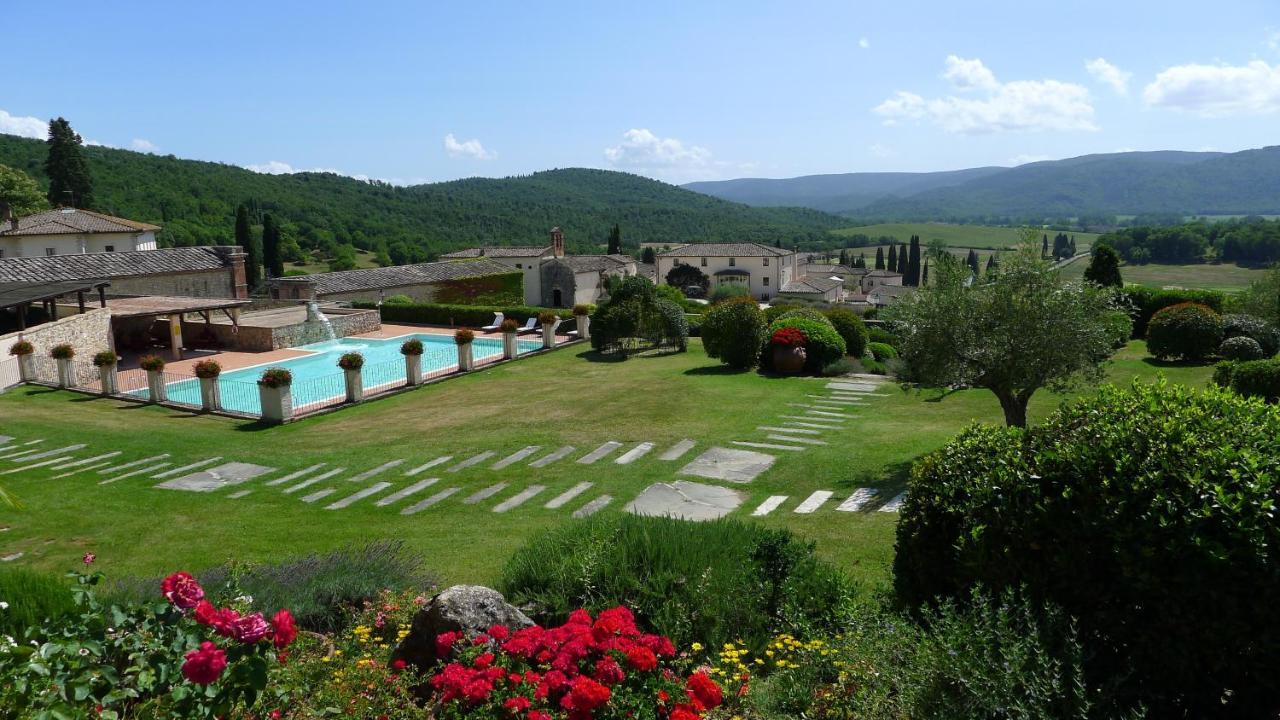 La Bagnaia Golf Resort Exteriör bild